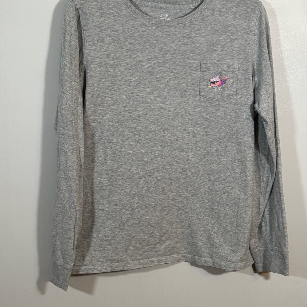 Vineyard Vines Women’s Gray Long Sleeve Pocket T Shirt Whale Graphic Large